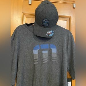 New with tags T-shirt and flex-fit hat combo Travis Mathew